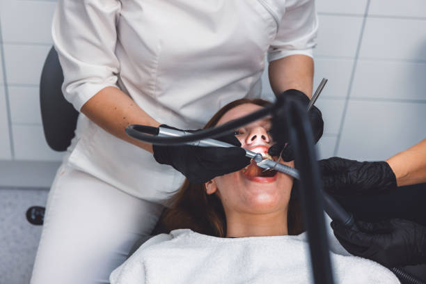 Best Emergency Tooth Extraction in Roscommon, MI